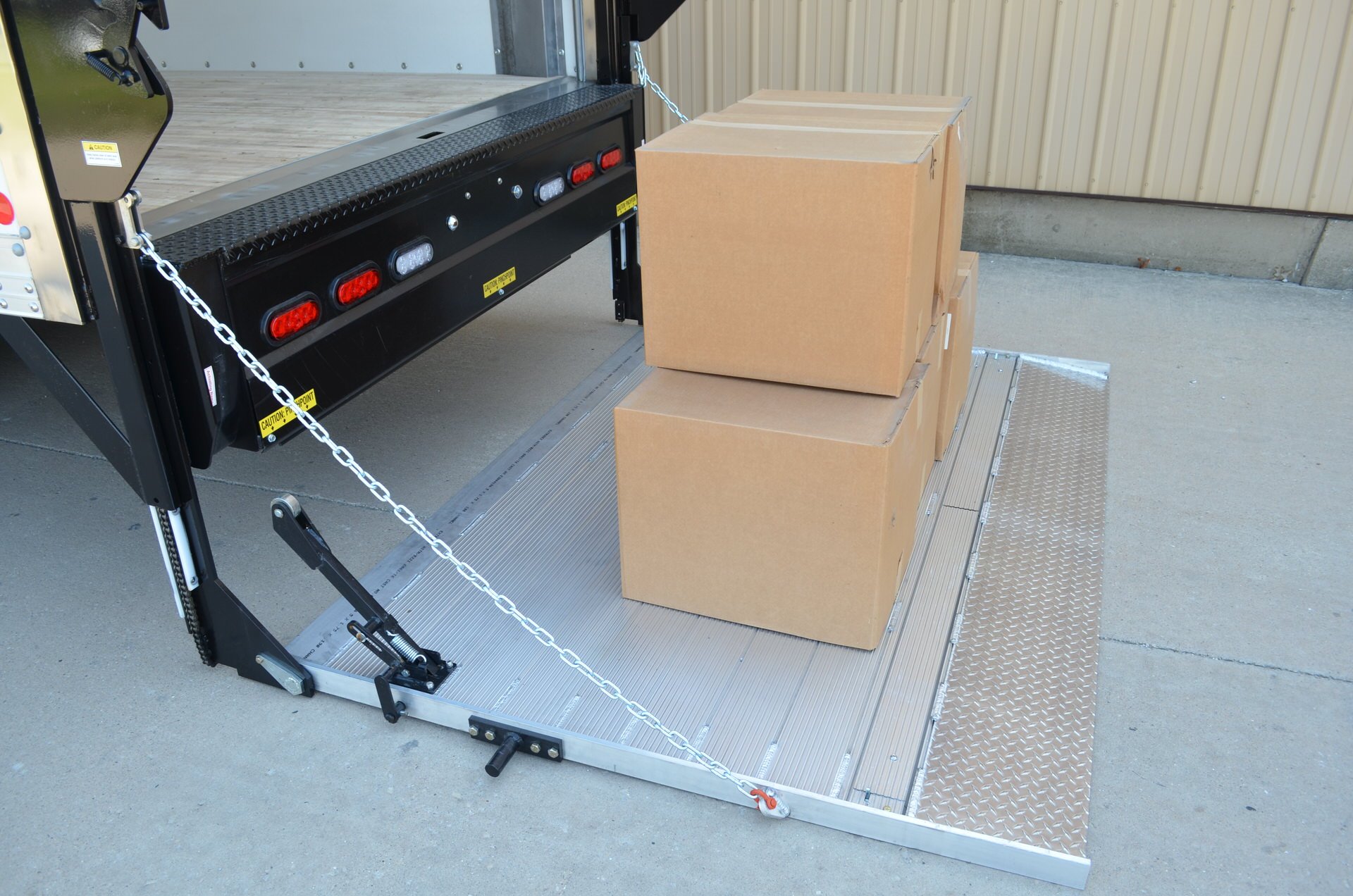 PCR Liftgate